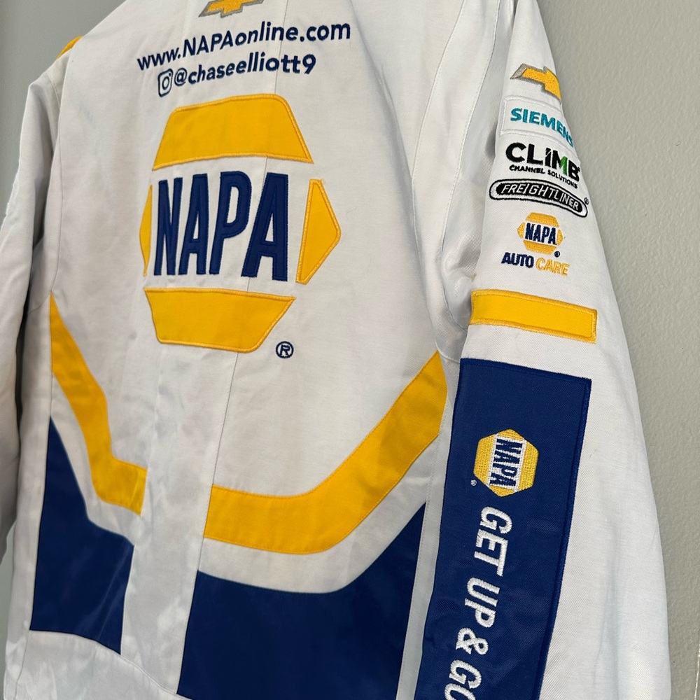 Chase Elliott NAPA White and Blue Performance Racing Jacket - Picture 5 of 5